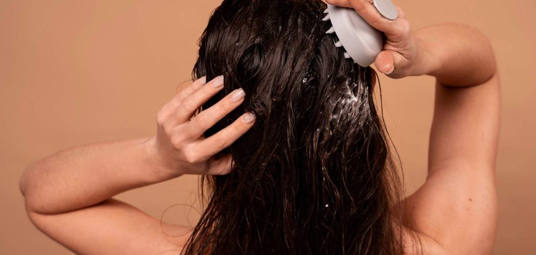 medium-shot-woman-giving-herself-scalp-massage (1)