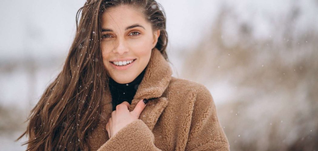 portrait-happy-woman-winter-outside1